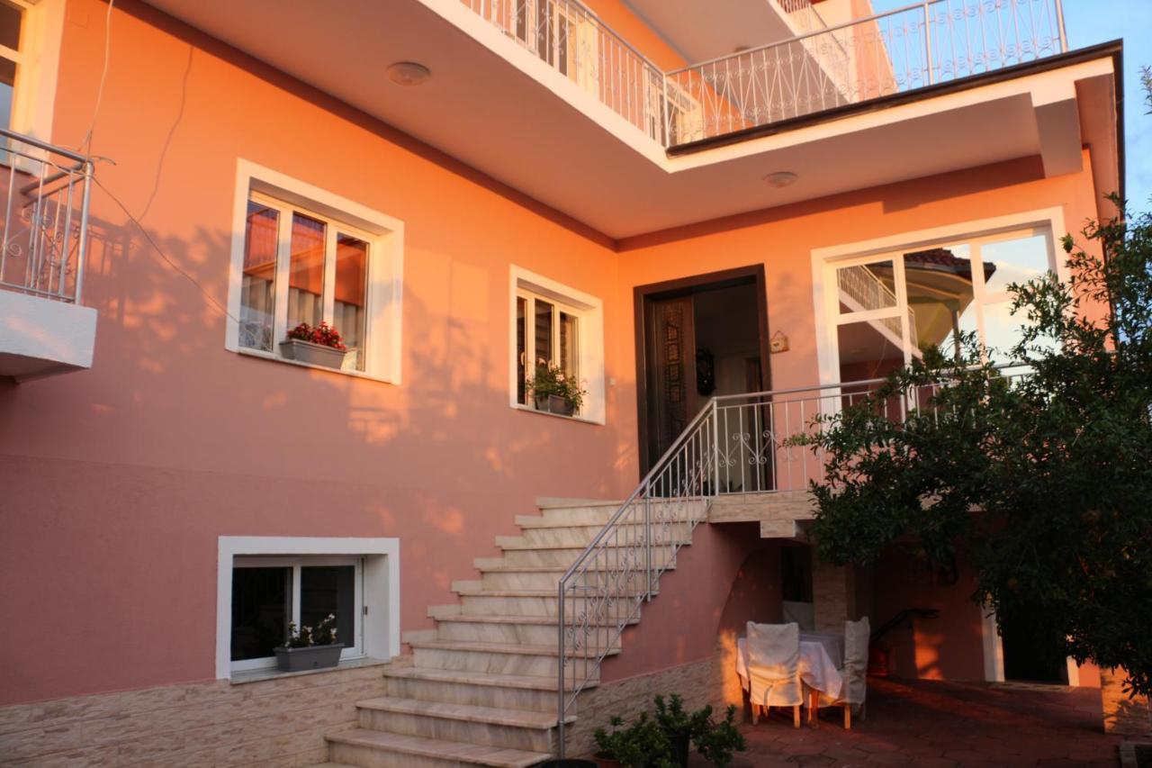 Villa Duka Krujë Exterior foto